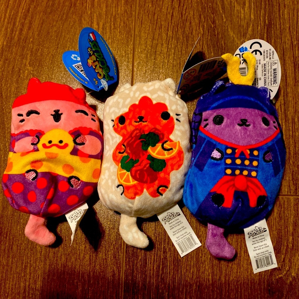 Cats Vs Pickles - rare plush cats